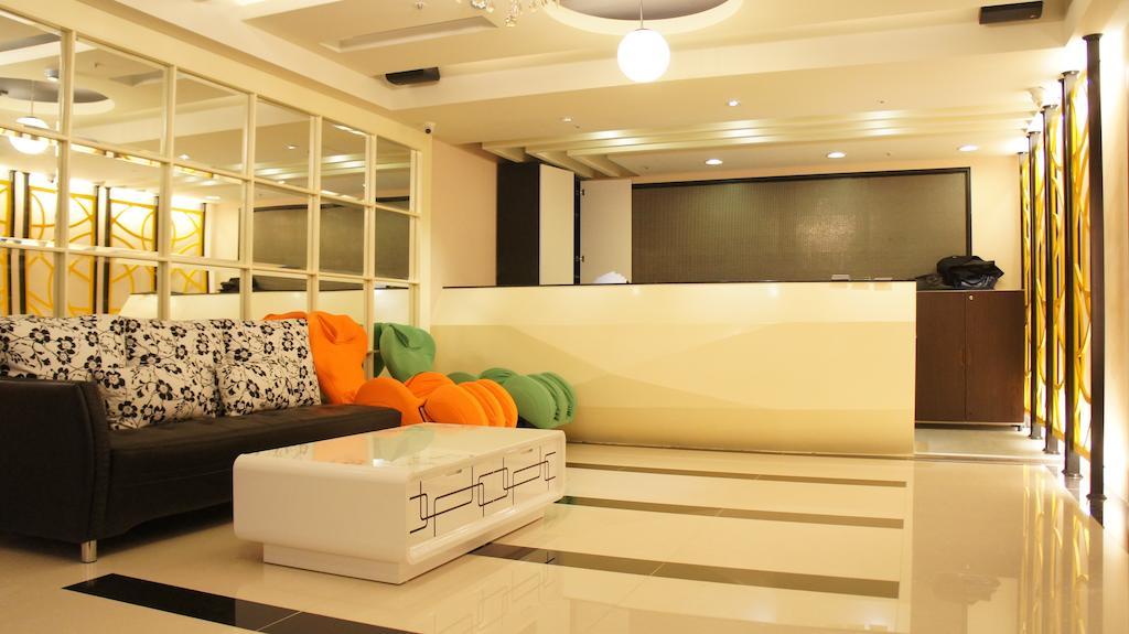 Shun-Yi Business Hotel 자이 외부 사진