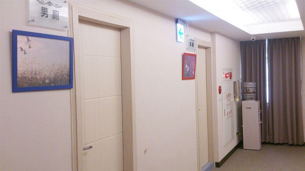 Shun-Yi Business Hotel 자이 외부 사진