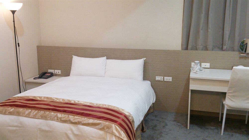 Shun-Yi Business Hotel 자이 외부 사진