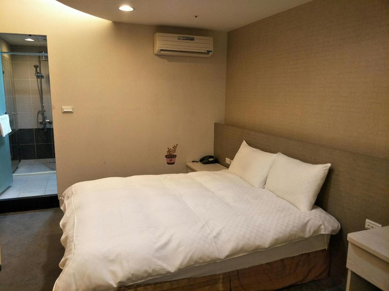 Shun-Yi Business Hotel 자이 외부 사진